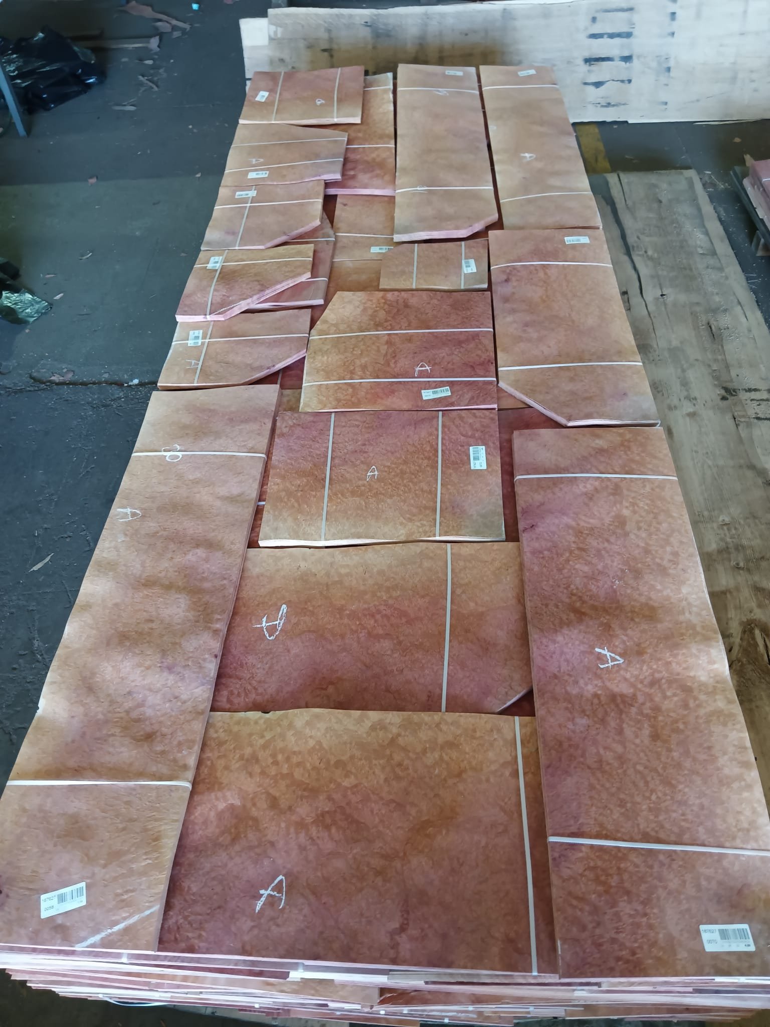 Madrone Burl Veneer — Rose